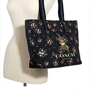 SOLD SOLD ❌❌❌ X DISNEY TOTE ROSE BOUQUET PRINT& Thumper